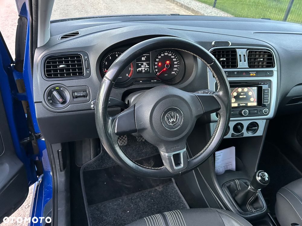 Volkswagen Polo 1.2 MATCH - 16