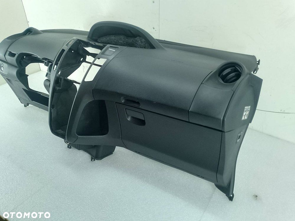 DESKA ROZDZIELCZA,KONSOLA PODUSZKI SENSOR PASY TOYOTA YARIS II ( 06-11 ) - 5