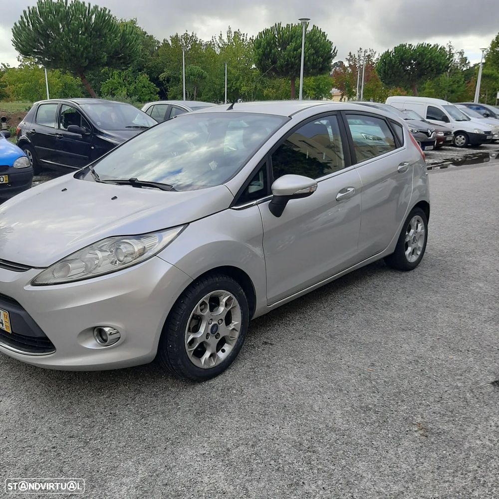 Ford Fiesta 1.4 TDCI Trend - 4