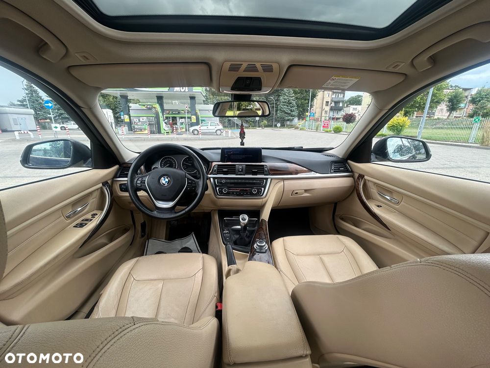 BMW Seria 3 320d Luxury Line - 14