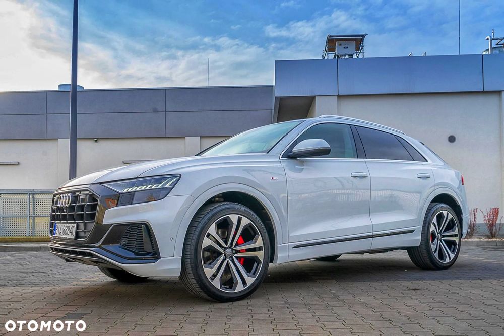Audi Q8 SUV TFSI quattro 250 kW tiptronic S line business - 37