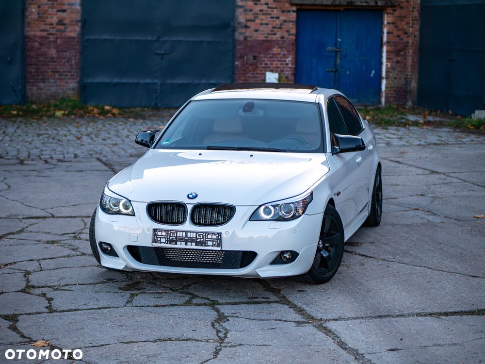 BMW Seria 5 525d xDrive Edition Sport - 7