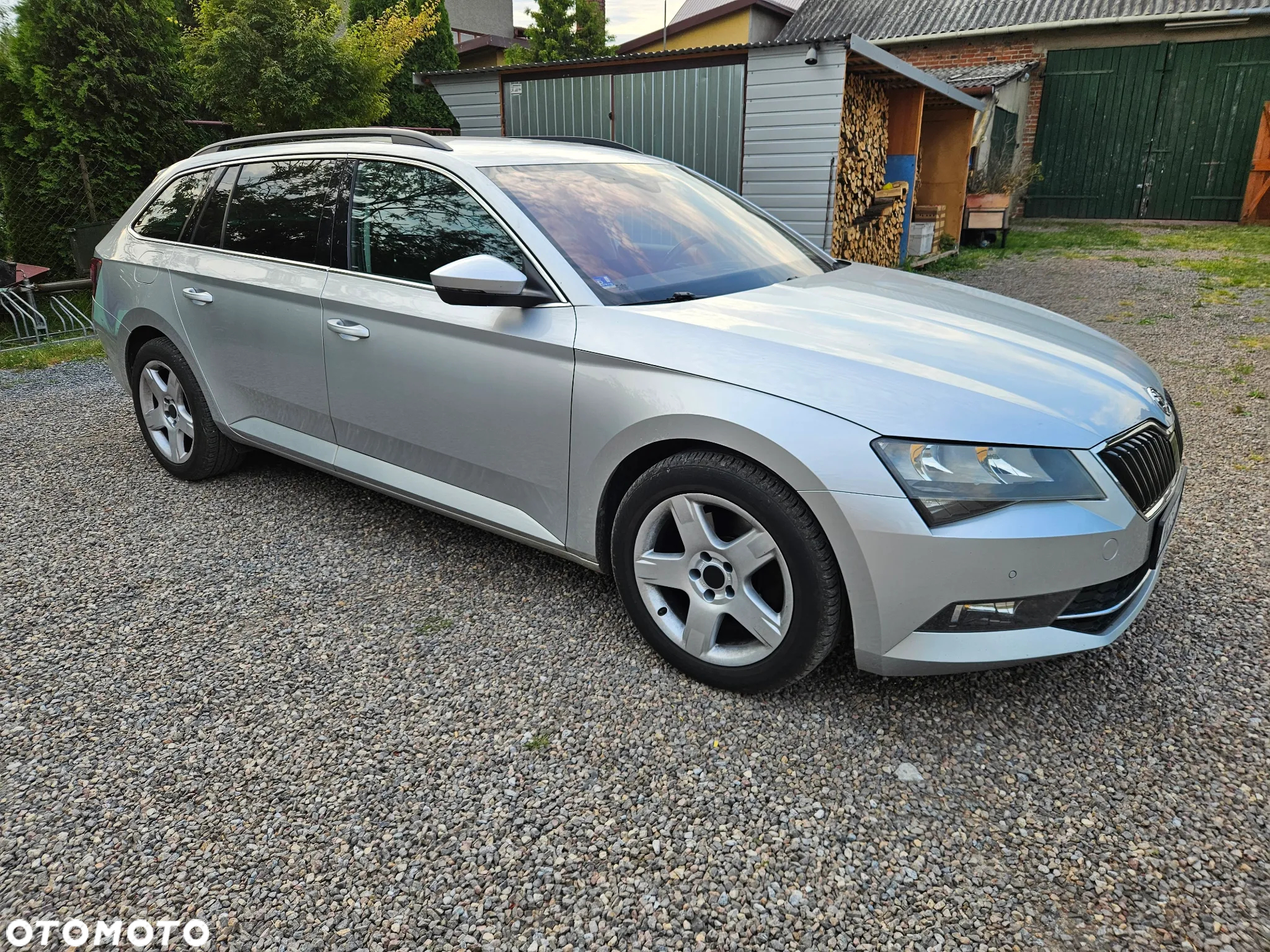 Skoda Superb 2.0 TDI 4x4 Ambition - 2