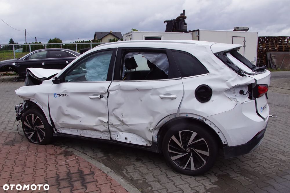 Auto na części - MG ZS II 1.5 HEV+ 197 KM 15FHC DHT 5WSB 2026R Silnik Skrzynia Bateria Drzwi Błotnik Zderzak Lampa Lusterko Klamka Szyba Deska Kokpit Sterownik Moduł Czujnik Licznik Wyświetlacz Panel Kierownica - 6