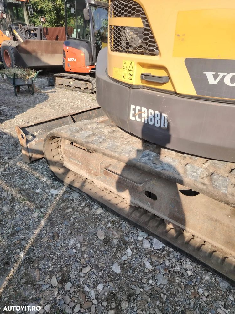Volvo ECR88 - 29