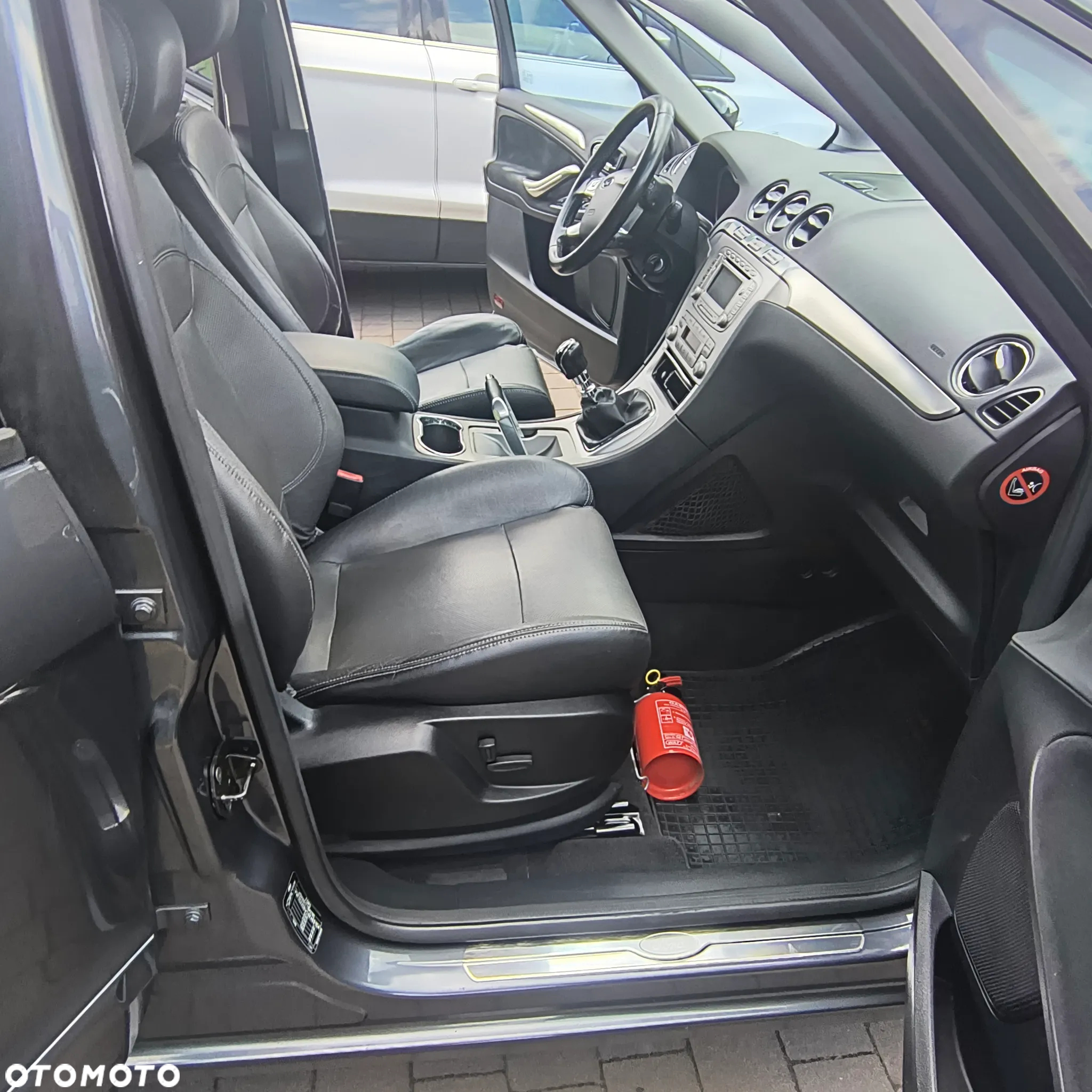 Ford S-Max 2.0 TDCi Titanium - 27