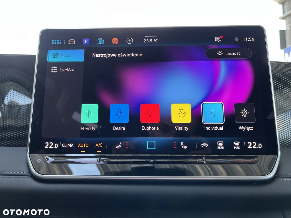 Volkswagen Tiguan 1.5 eTSI Life Plus DSG - 36
