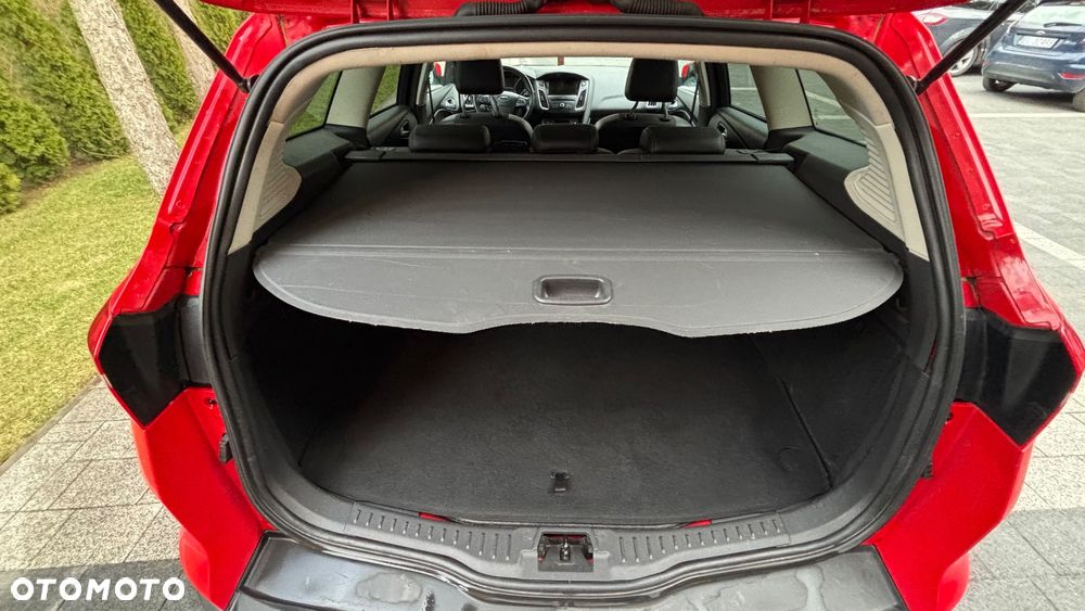 Ford Focus 1.5 TDCi DPF Start-Stopp-System ST-Line - 13