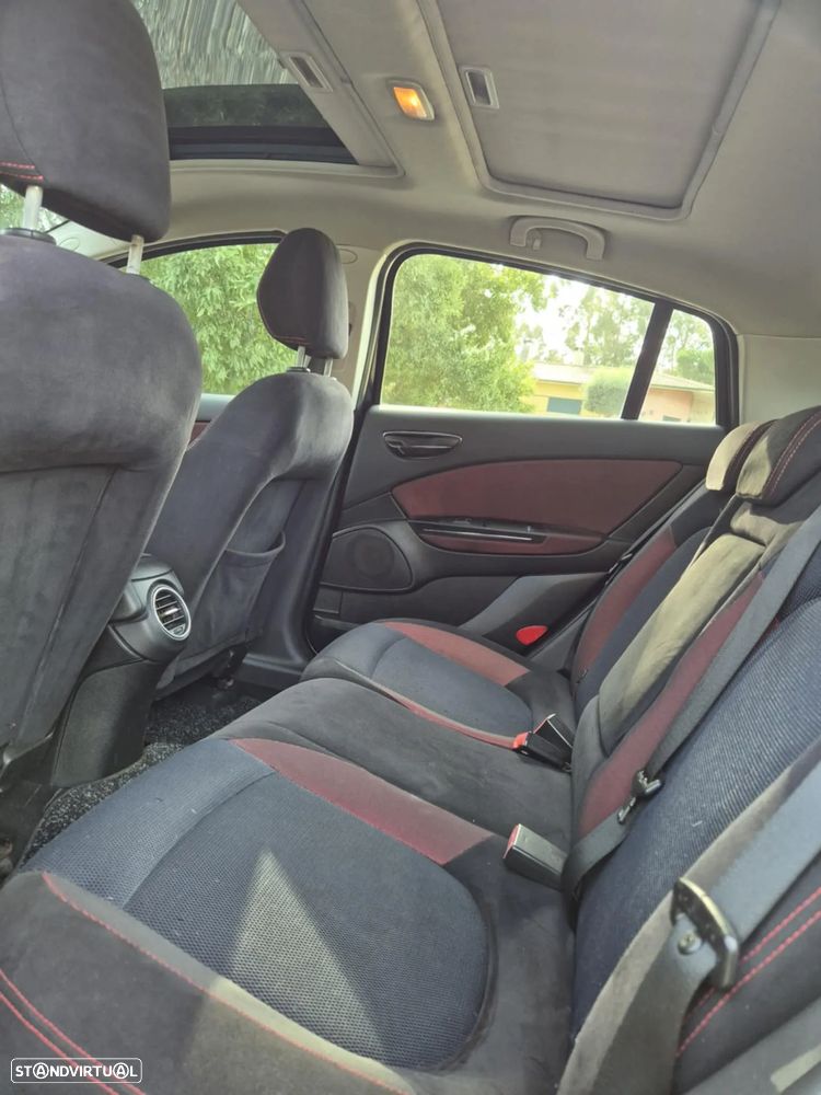 Fiat Bravo 1.6 M-Jet Sport - 10
