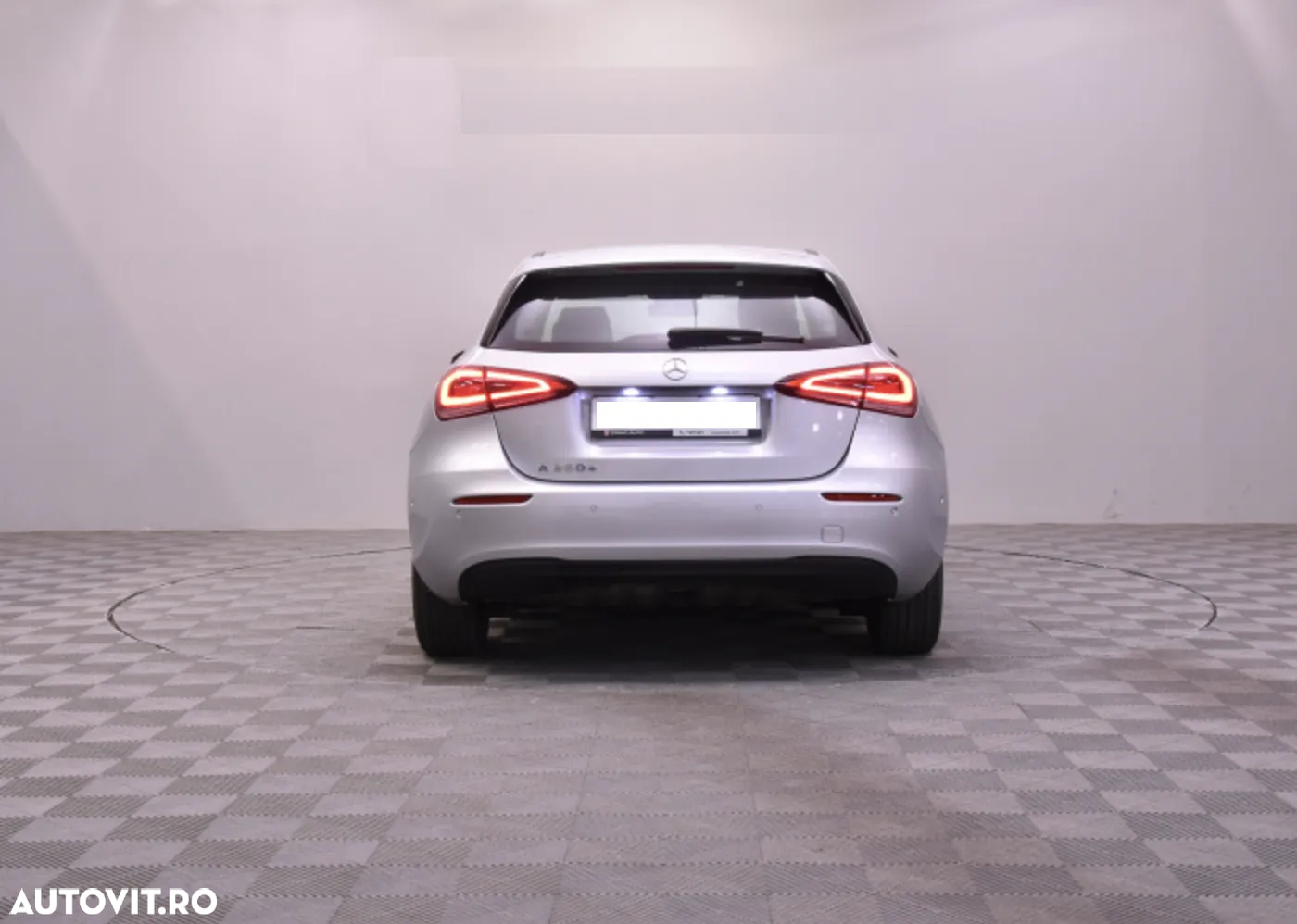 Mercedes-Benz A 250 e Aut. - 4