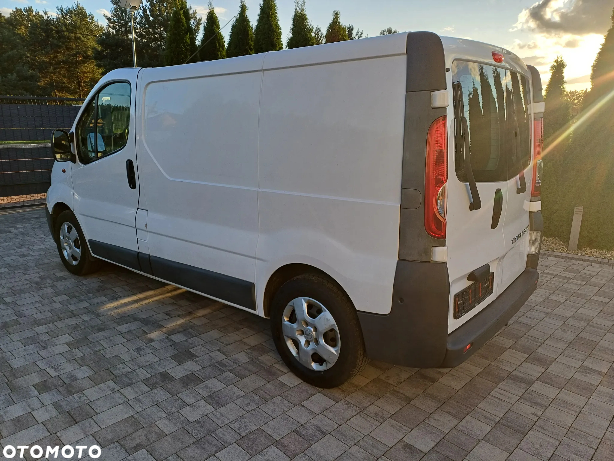 Opel VIVARO - 4