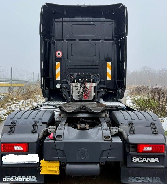 Scania R520 V8 TOPLINE STREAMLINE AUTOMAT RETARDER BEZ EGR FULLSPOJLERY KLIMA WEBASTO XENONY LED LODÓWKA TYŁ NA 4-PODUSZKACH NOWE TACHO!!! SERWISOWANA EURO 6 2015r ŁADNA - 9