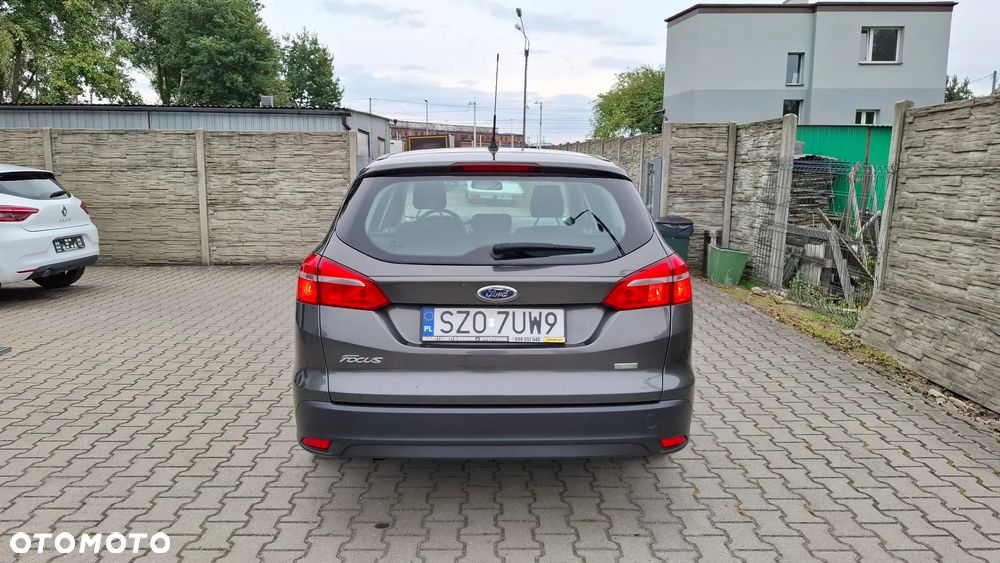 Ford Focus - 11