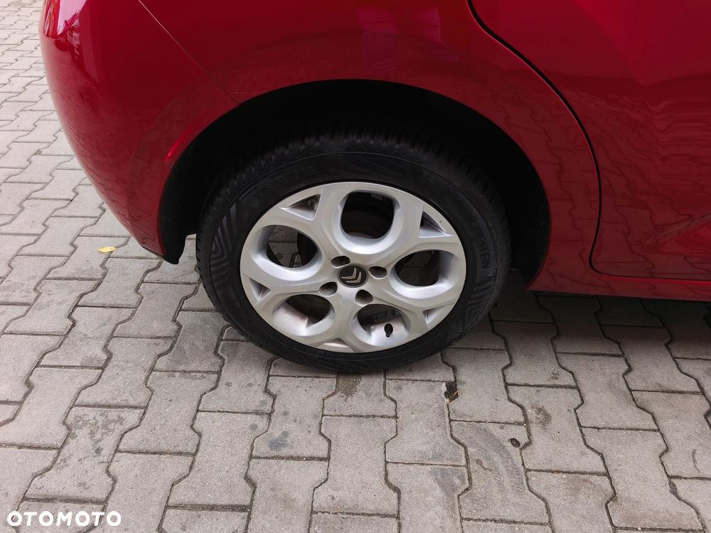 Citroën C3 1.2 PureTech Exclusive - 23