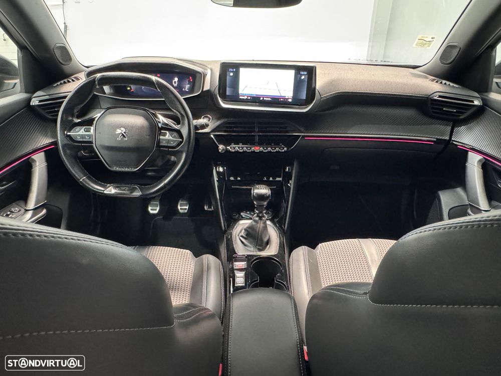 Peugeot 2008 1.5 BlueHDi GT - 14