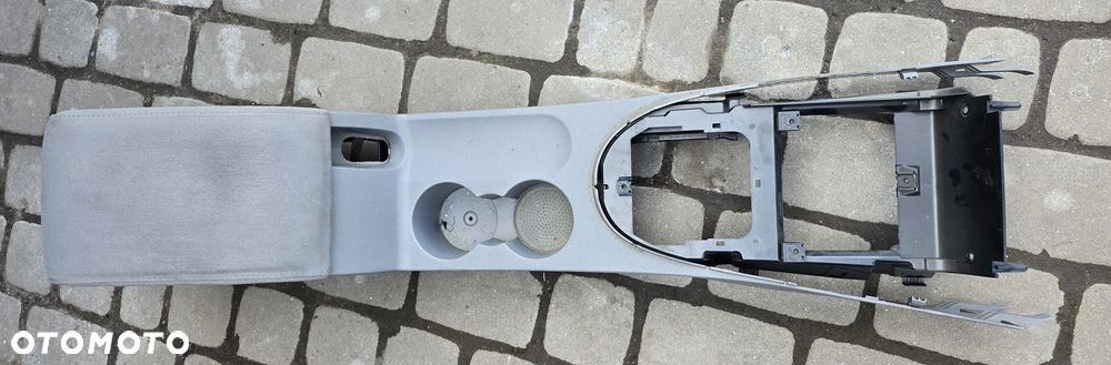 PODŁOKIETNIK TUNEL ŚRODKOWY KOMPLETNY VW TOURAN - 1