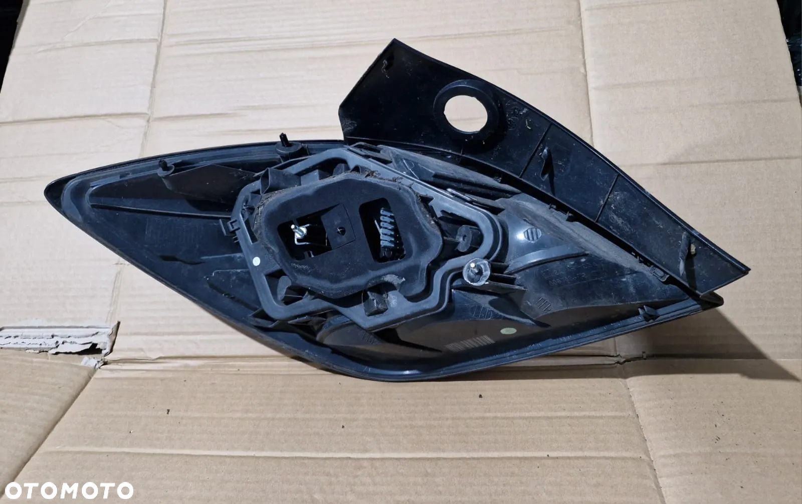 Lampa praw lewa tylna tył Opel Astra H III GTC 3 drzwi - 8