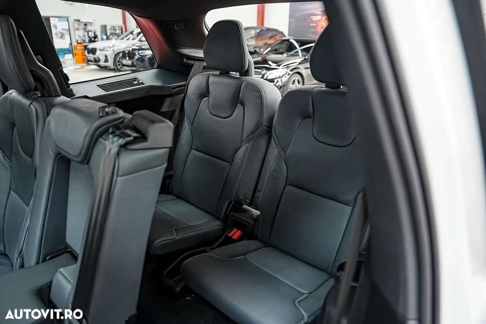 Volvo XC 90 T8 AWD Recharge Geartronic Inscription - 10