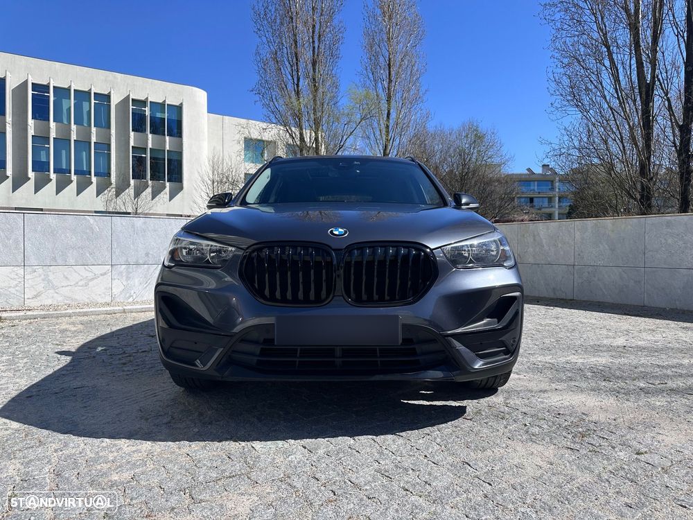 BMW X1 16 d sDrive Auto Line Sport - 2