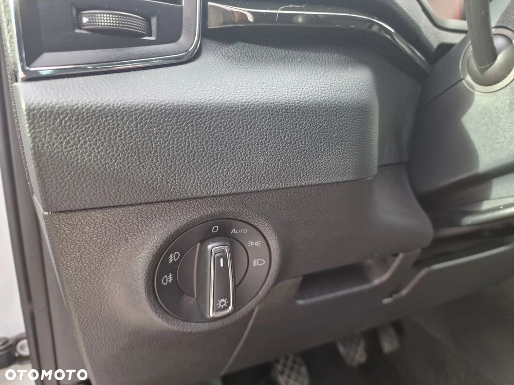 Skoda Karoq 2.0 TDI SCR Style - 24