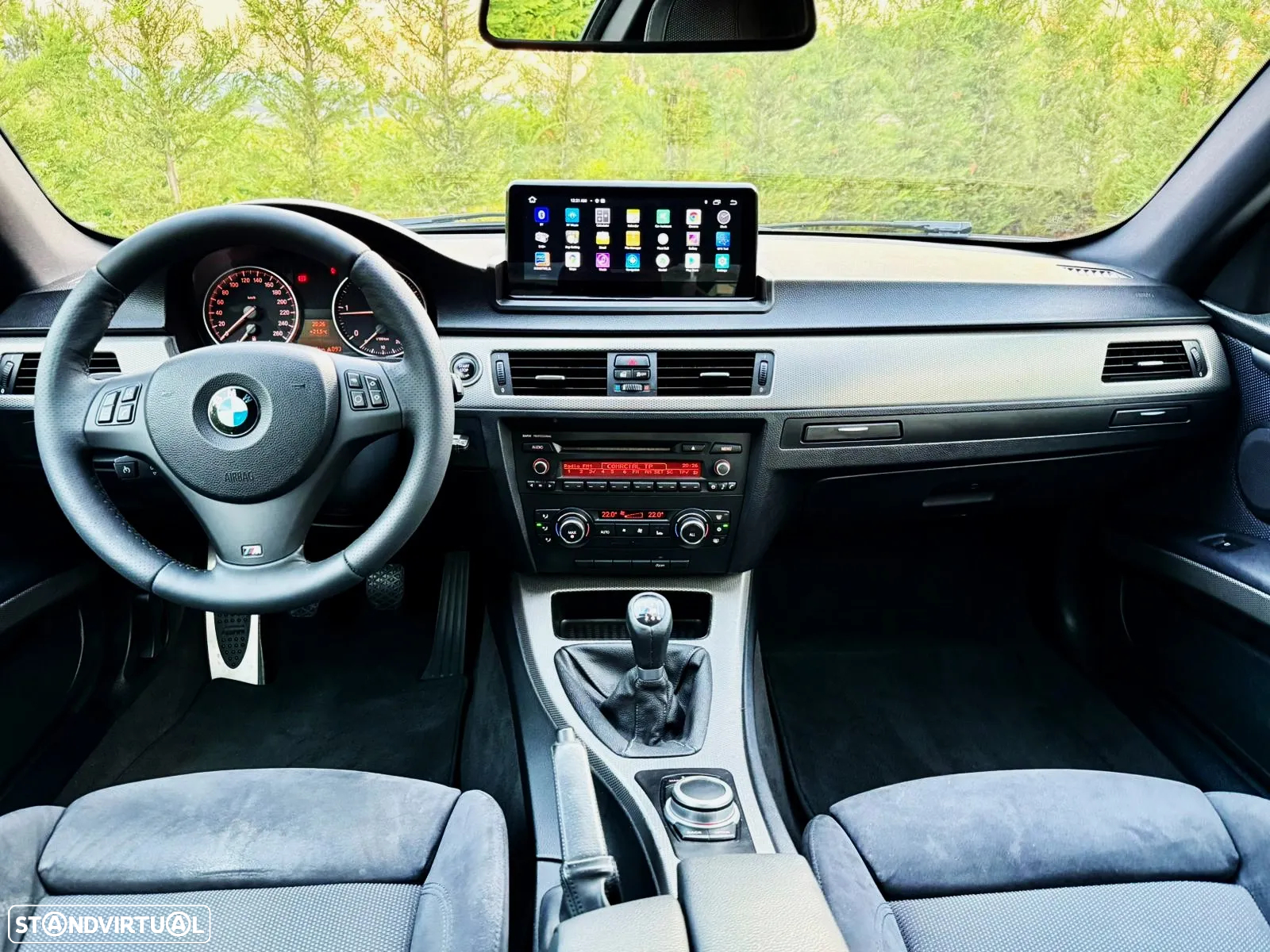 BMW 320 d Pack M - 15