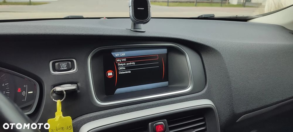 Volvo V40 D2 Kinetic - 28