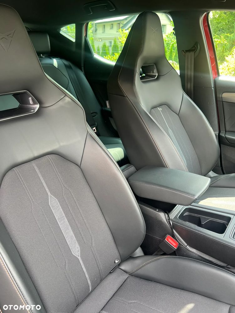 Cupra Leon 1.5 eTSI DSG - 10
