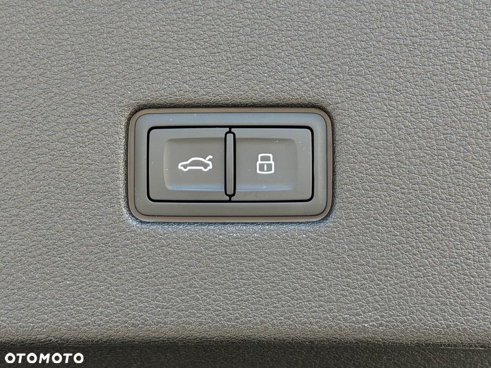 Audi RS Q8 TFSI Quattro Tiptronic - 37