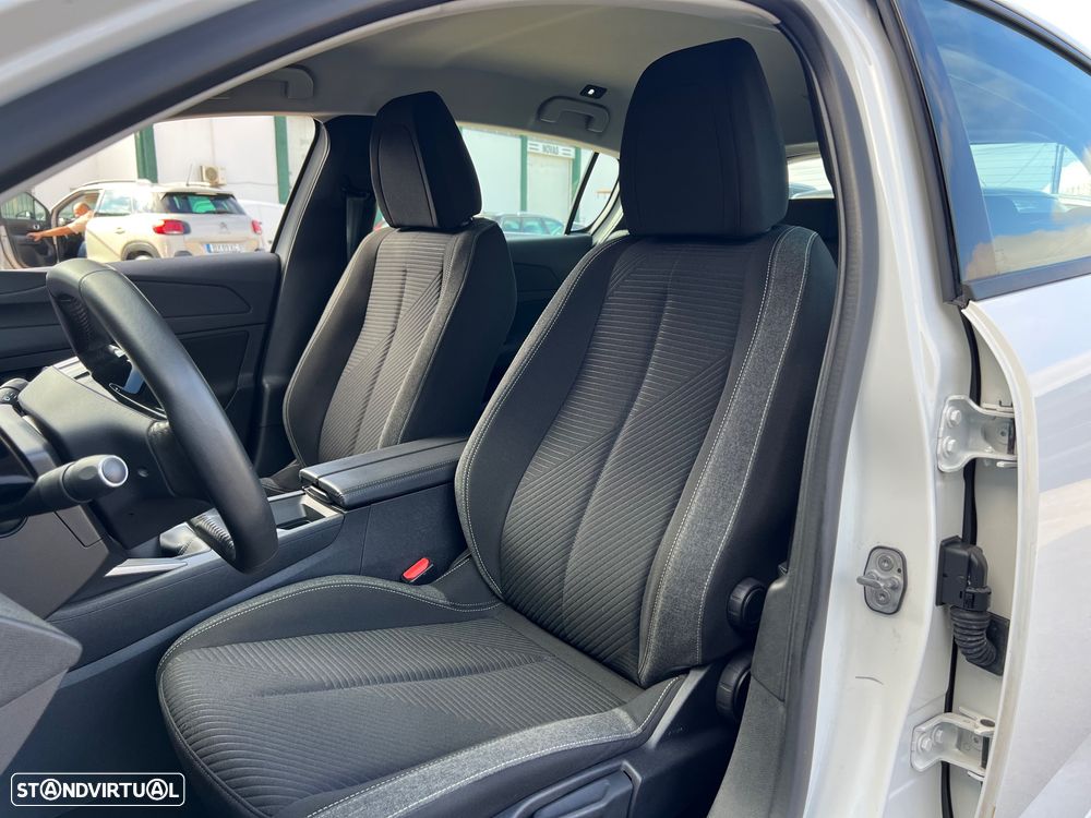 Peugeot 308 1.5 BlueHDi Style J17 - 21