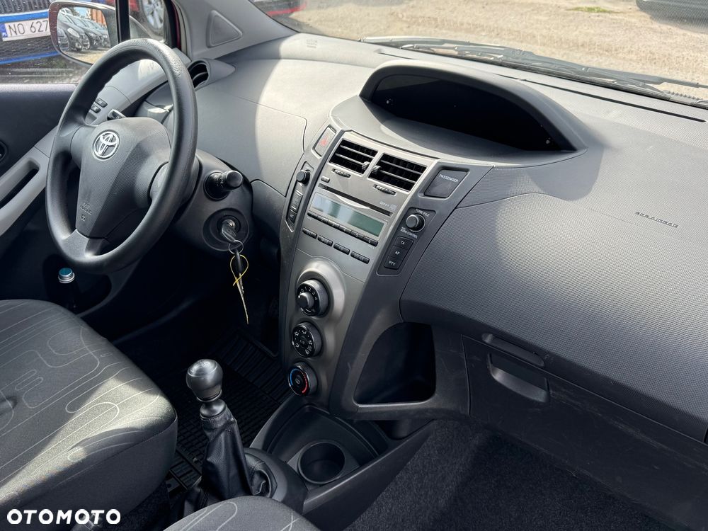 Toyota Yaris 1.33 Luna - 13