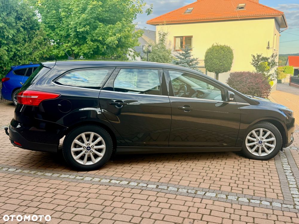 Ford Focus 2.0 TDCi Titanium ASS - 9