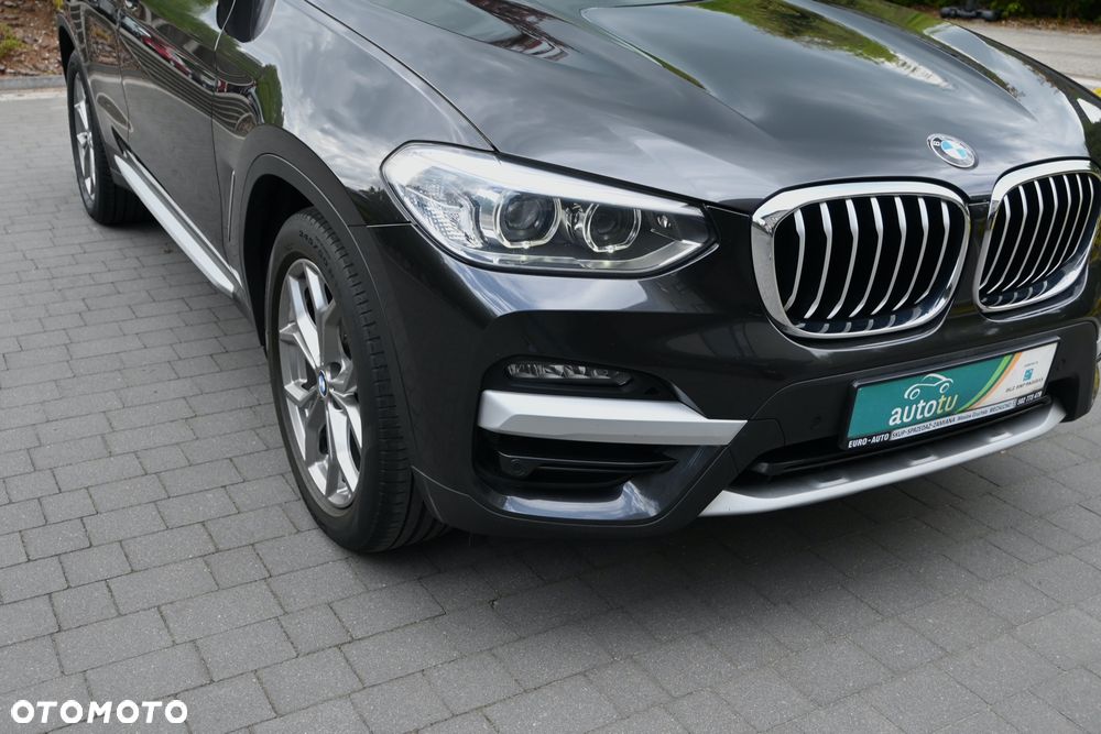 BMW X3 sDrive18d xLine sport - 10