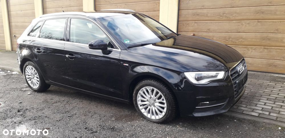 Audi A3 Sportback 2.0 TDI (clean diesel) quattro Ambiente - 3