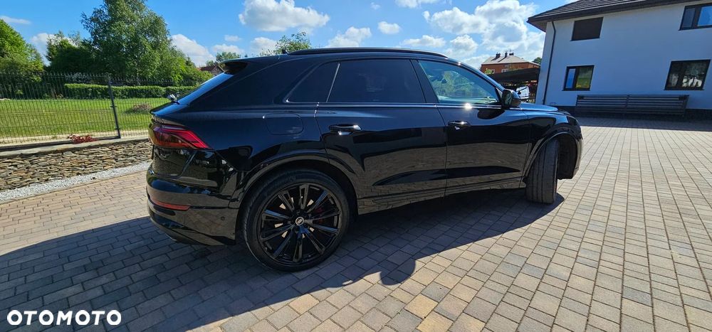 Audi SQ8 - 20
