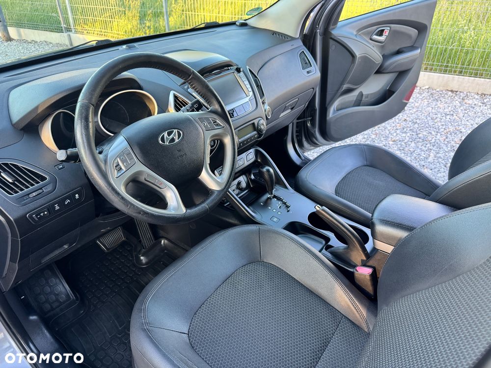 Hyundai ix35 2.0 CRDi 4WD Automatik Trend - 24