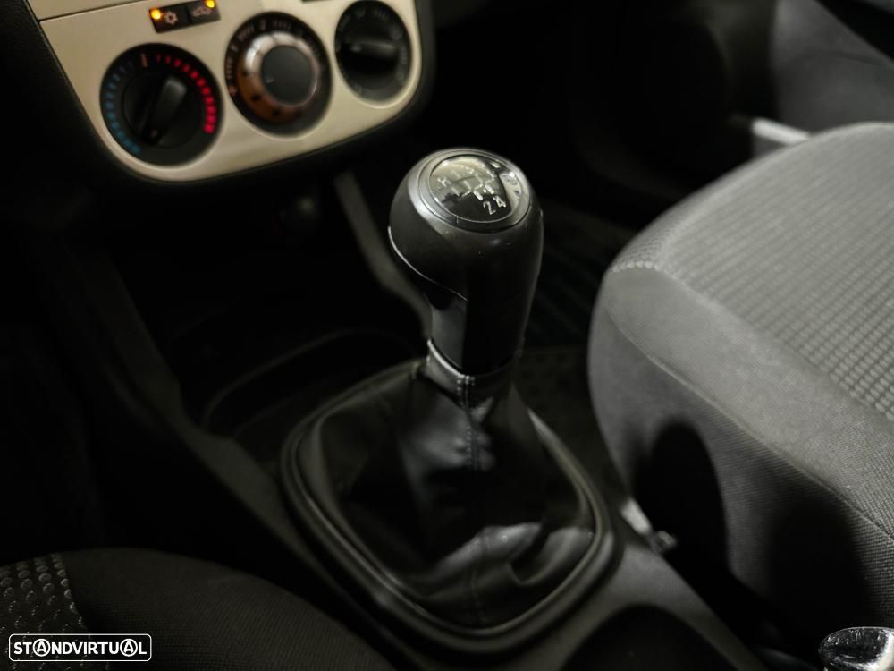 Opel Corsa Van 1.3CDTi 75cv - 30