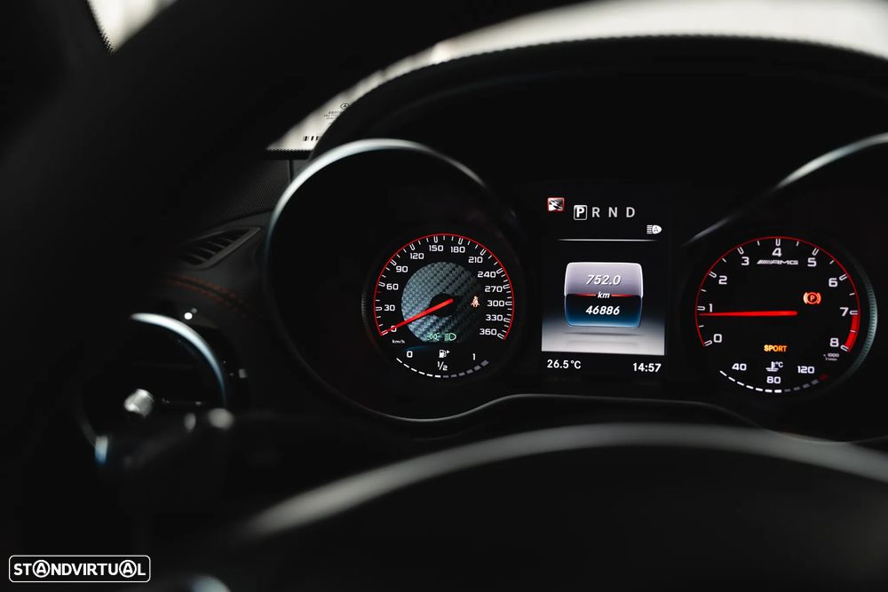 Mercedes-Benz AMG GT S - 31