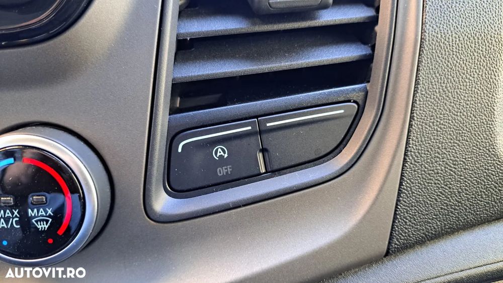 Ford TRANSIT VAN TREND L3H3 FWD - 37