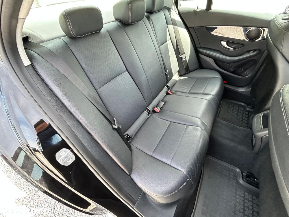 Mercedes-Benz Klasa C 160 9G-TRONIC - 21
