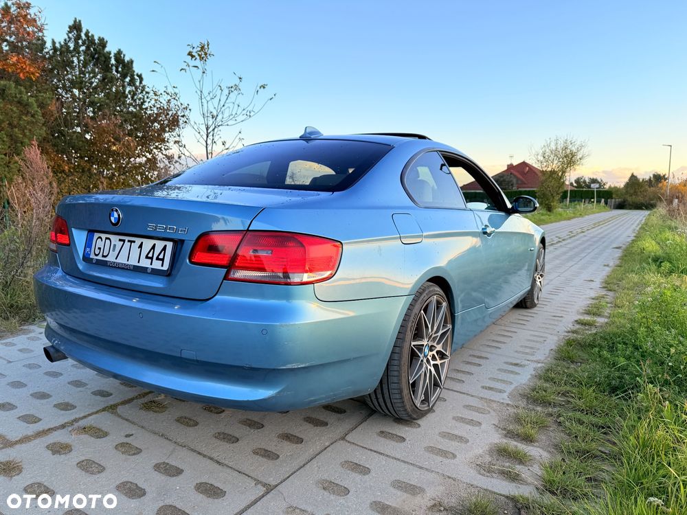 BMW Seria 3 320d - 5
