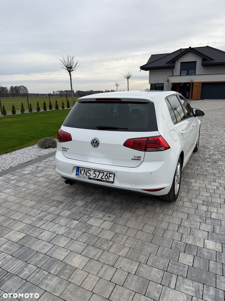 Volkswagen Golf 1.4 TSI BMT Highline DSG - 4