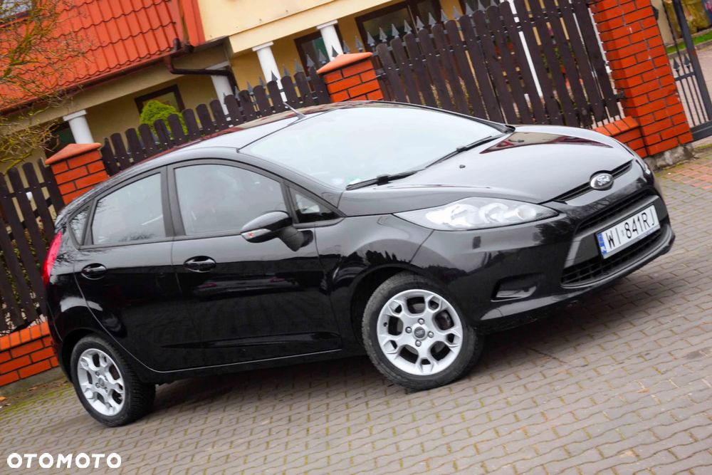 Ford Fiesta 1.4 Champions Edition - 4