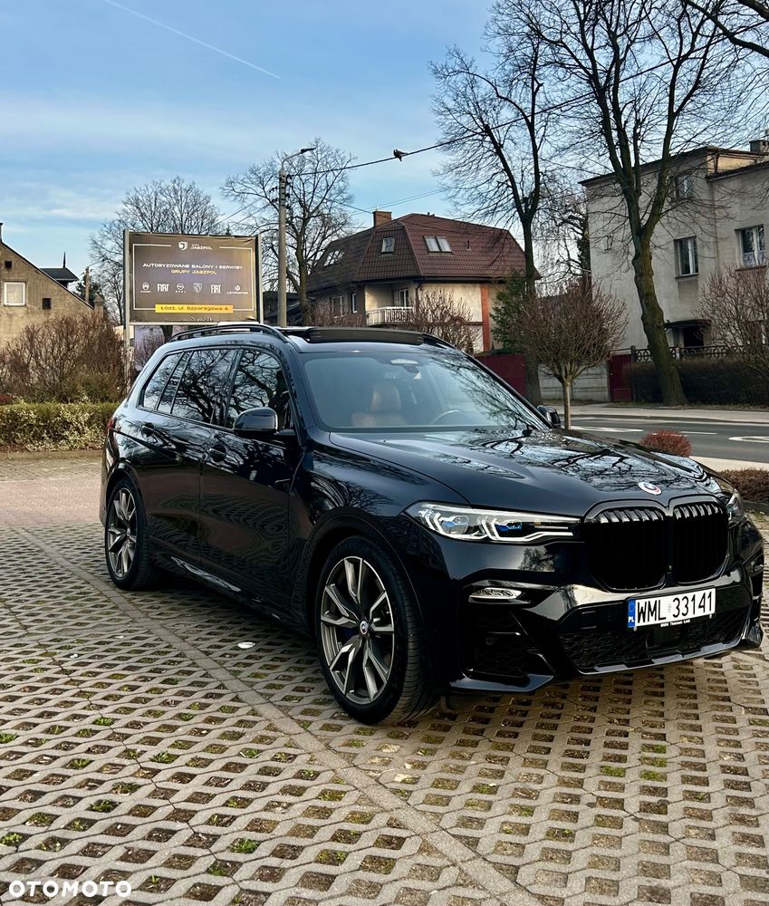 BMW X7 M50i sport - 9