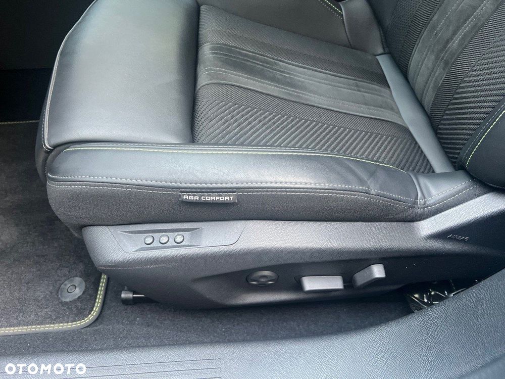 Peugeot 408 1.2 PureTech GT S&S EAT8 - 13