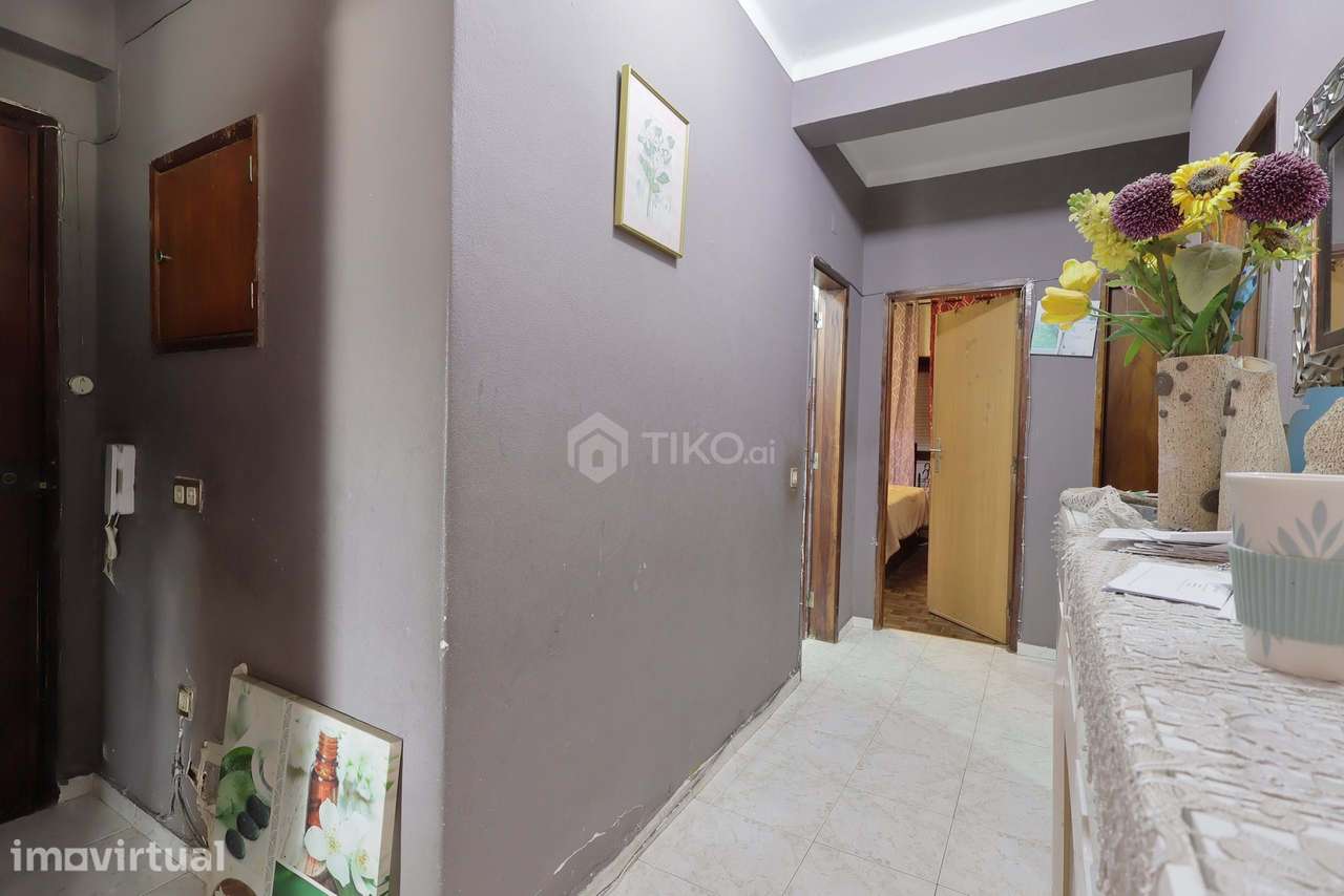 APARTAMENTO T3 COM ARRECADAÇÃO E POTENCIAL DE VALORIZAÇÃO NA BAIXA DA - Grande imagem: 5/29