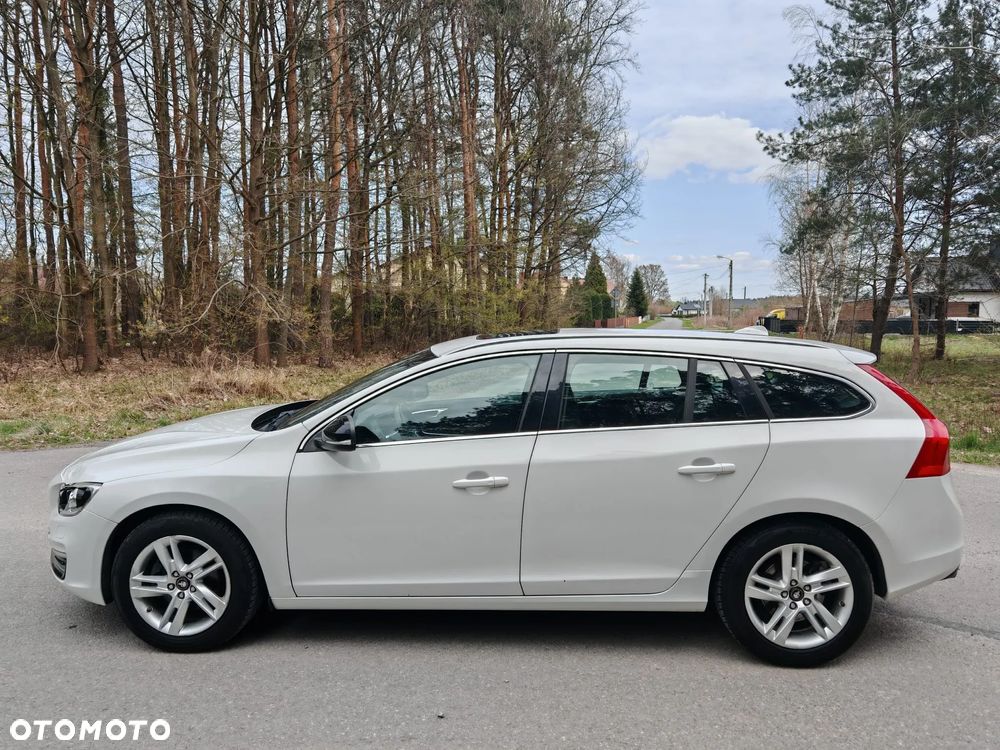 Volvo V60 T5 Drive-E Base - 12