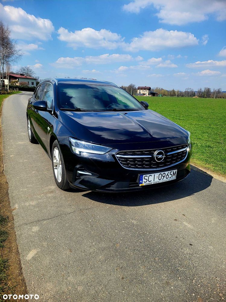 Opel Insignia - 1