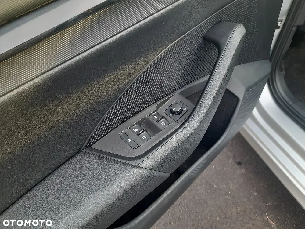 Skoda Octavia 2.0 TDI Ambition - 15