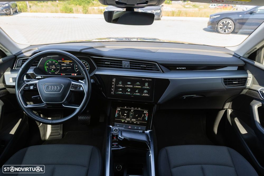 Audi Q8 e-Tron Sportback 55 quattro Advanced - 22