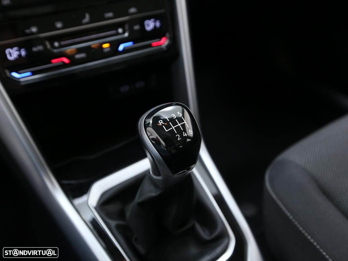 VW T-Roc 1.0 TSI Life - 19